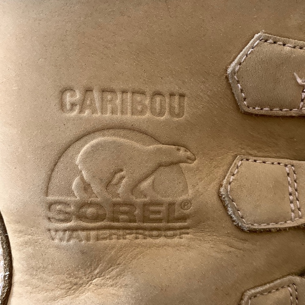 Caribou Sobel winter boots excellent condition worn only few times